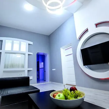 Luxury Ambiance Residency 4Br-2Ba *